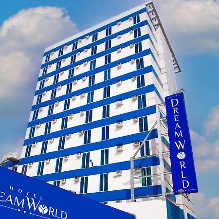 Hotel Dreamworld North Edsa Quezon City Exterior foto